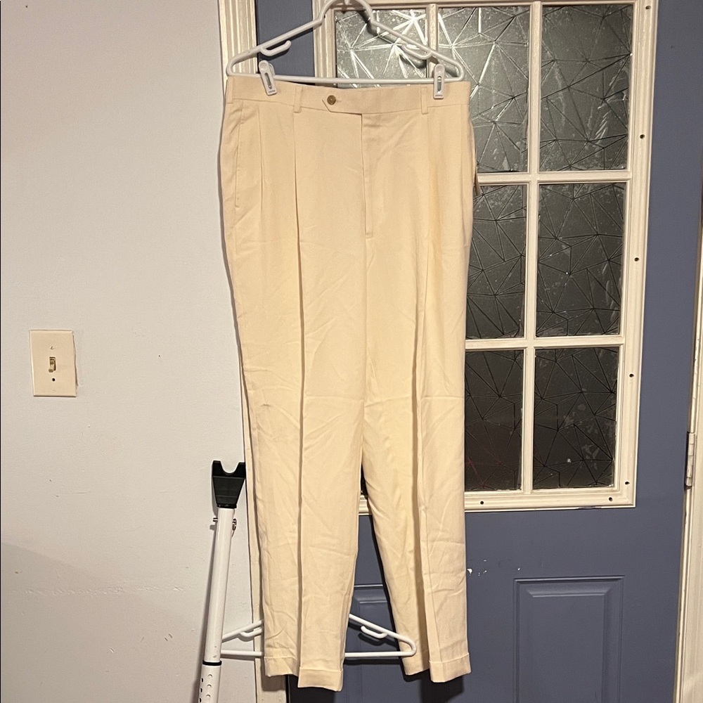 Nautica Men's Tan Dress Pants size 34 x 32 NWt